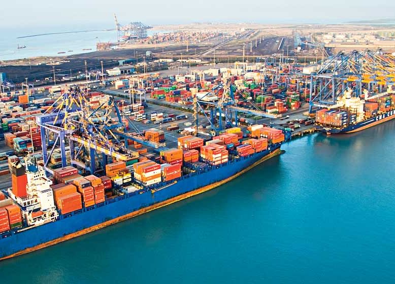 Read more about the article Advantages and Disadvantages of Water Transportation